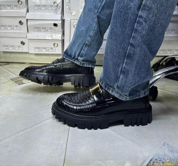 Chaussures Mocassins Noir Homme