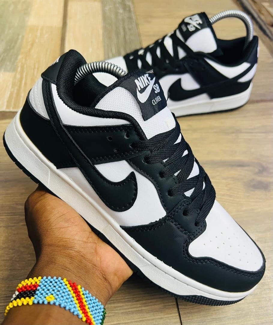 Original Nike sbs