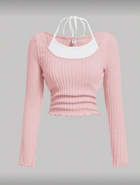 Pull côtelé à épaules dénudées