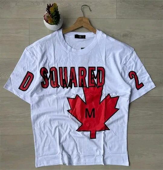 T-shirt imprimé tendance