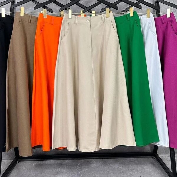 Jupe longue élégante femme