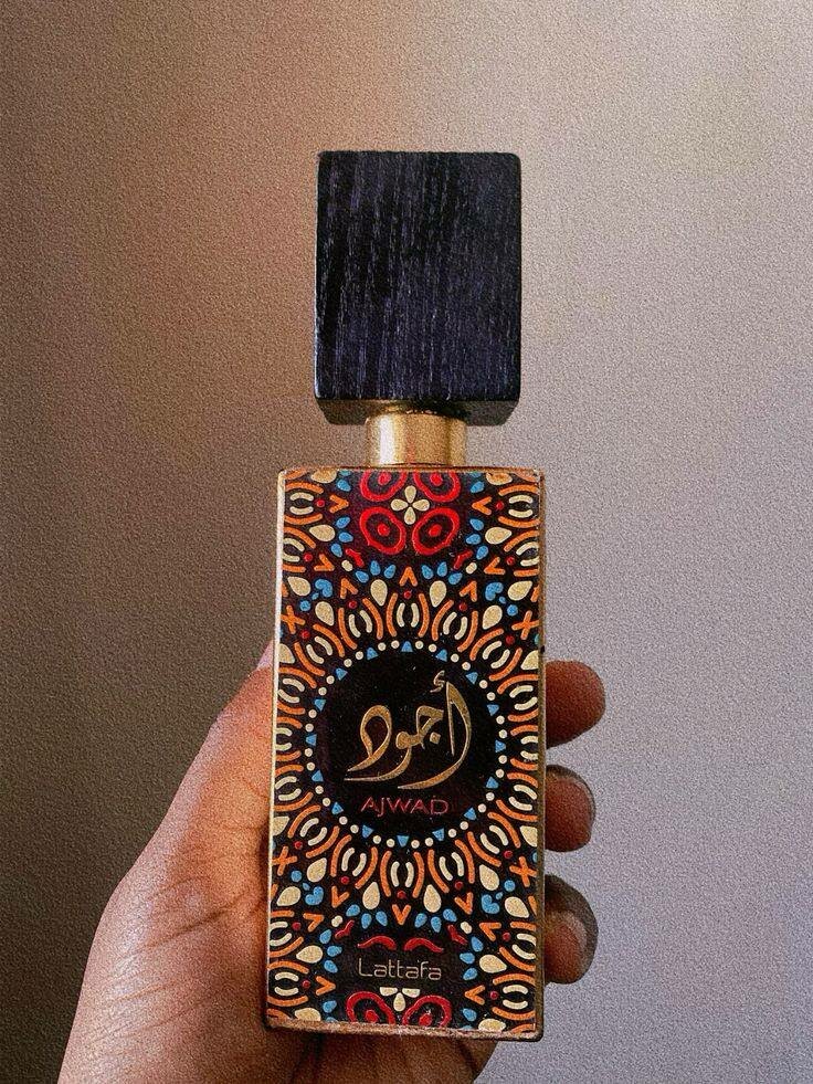 Ajwad Perfume by Lattafa