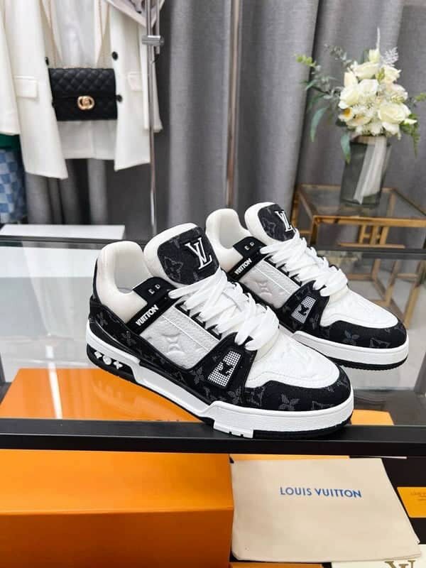 Chaussure luis Vuitton