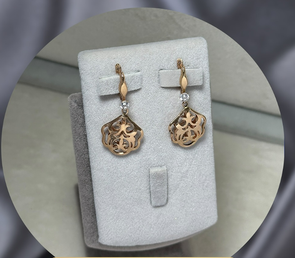 Золотые серьги