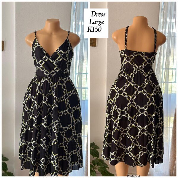 Black sleeveless dress in size L