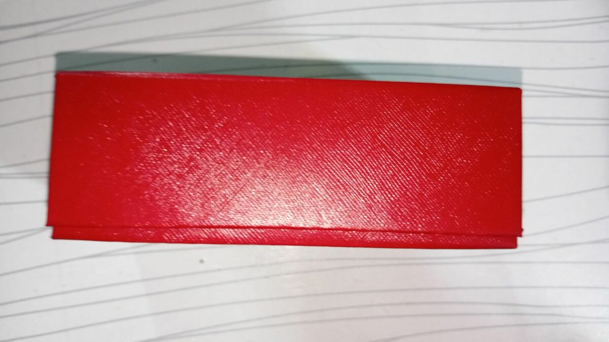 Boxes to hold your expensive thing for you