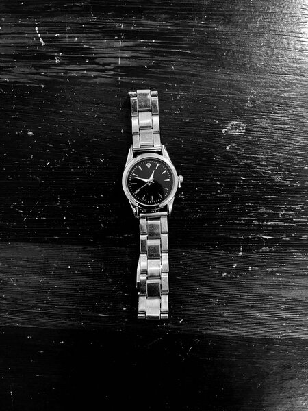 Montre bracelet en acier