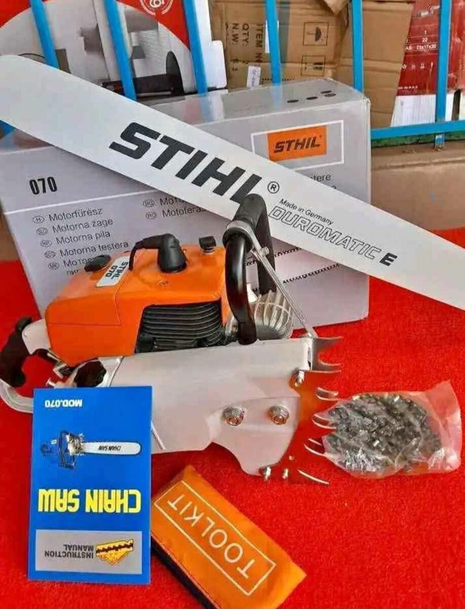 Tronçonneuse professionnel 70cm³STIHL