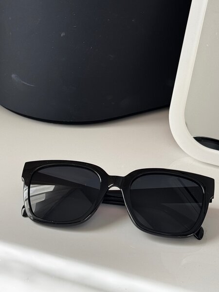 Черные универсальные очки