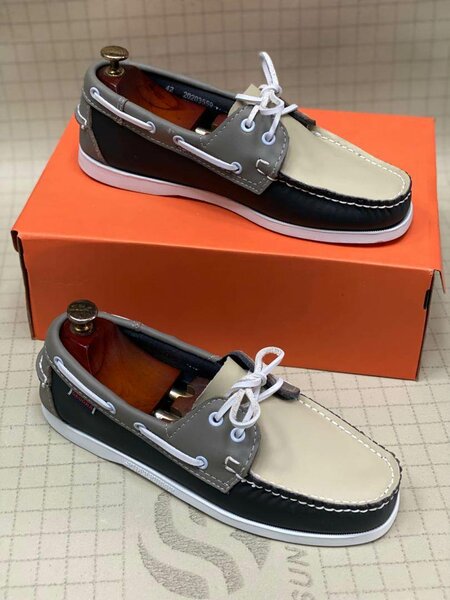 Chaussures bateau homme élégantes