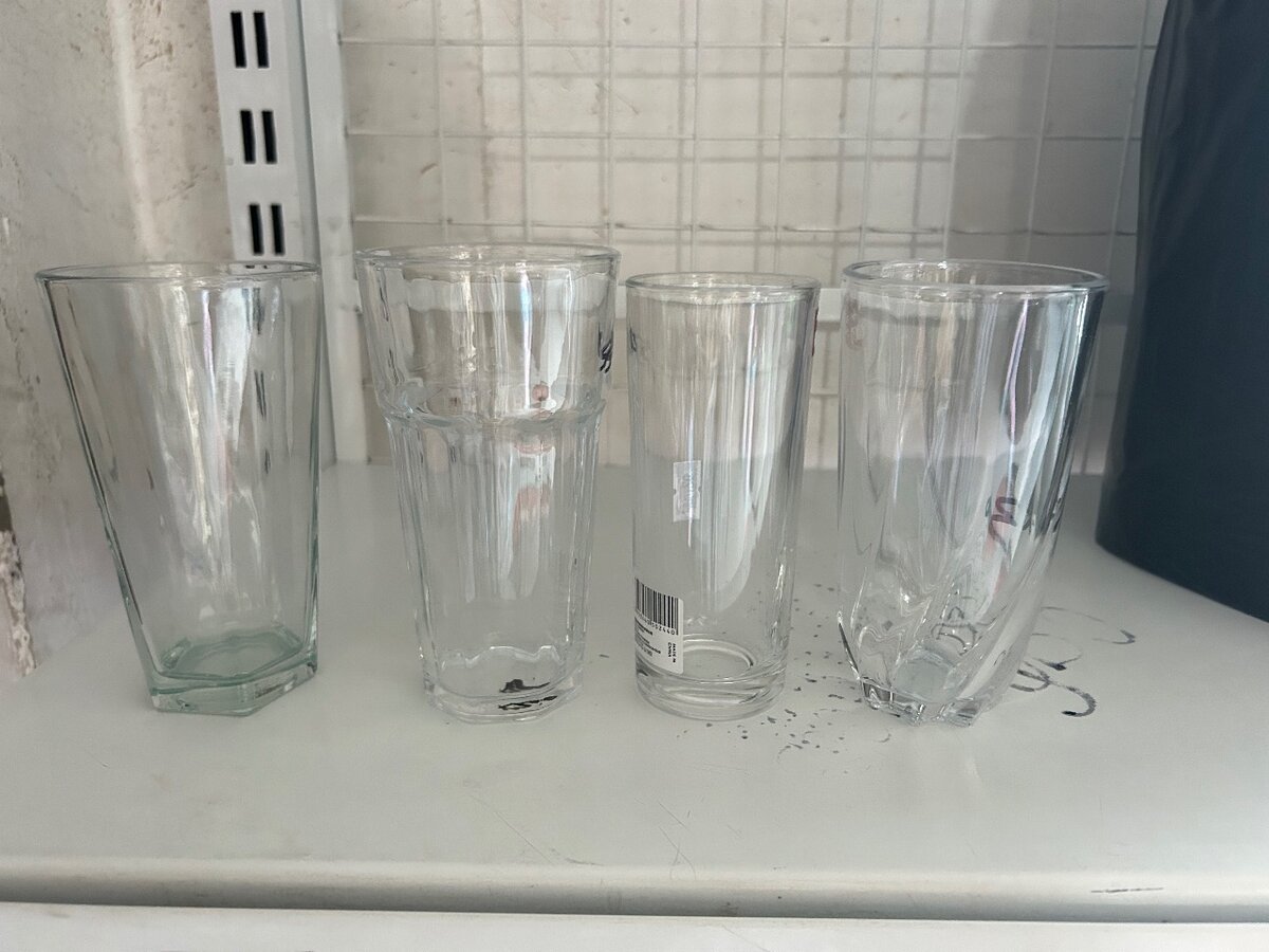 Glass cups