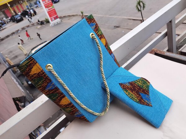 SAC CABAS + POCHETTE