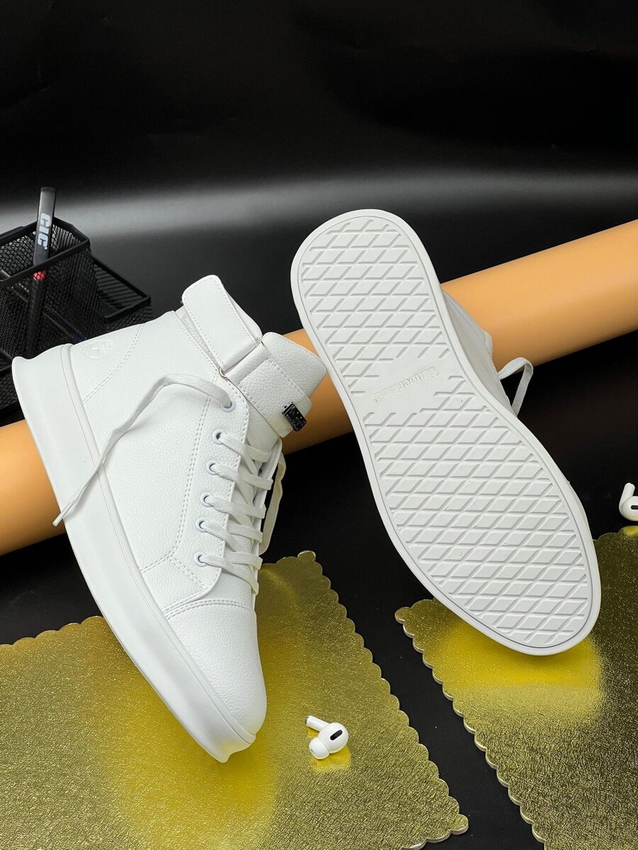 TIMBERLAND ALL WHITE