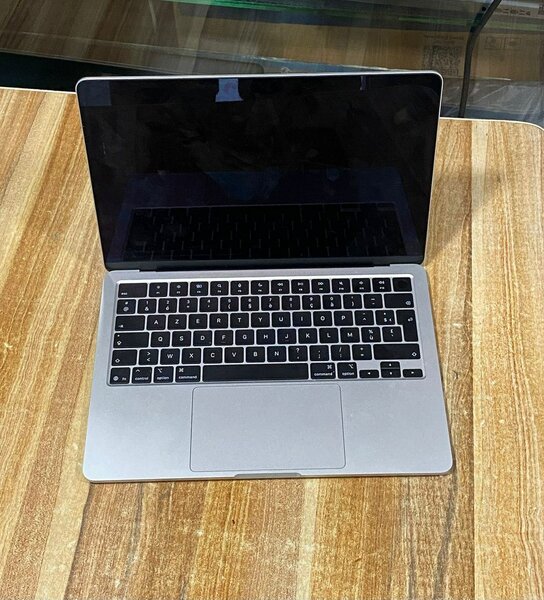 PC MacBook Air M4 (Retina 13 p