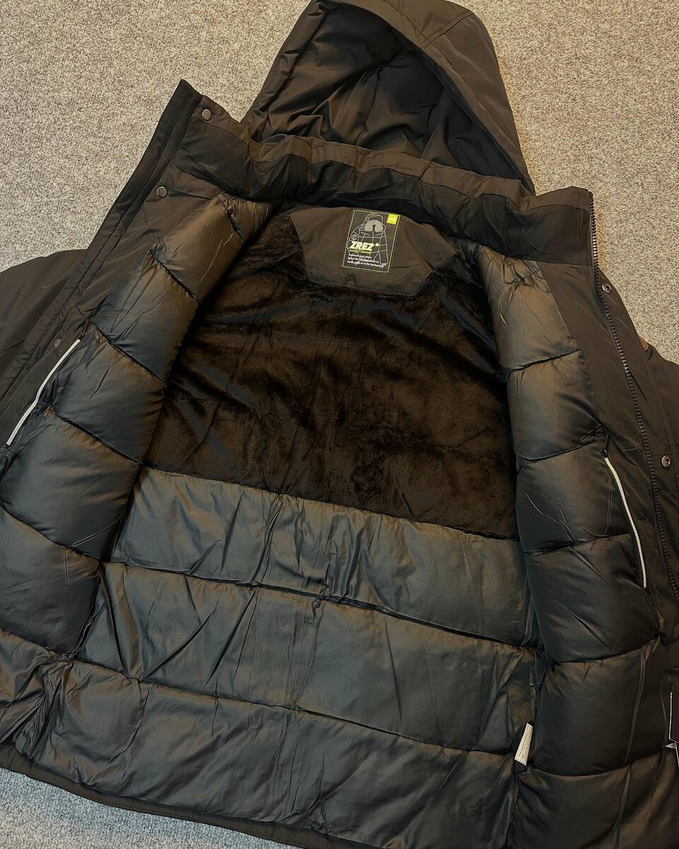 Зимняя куртка 