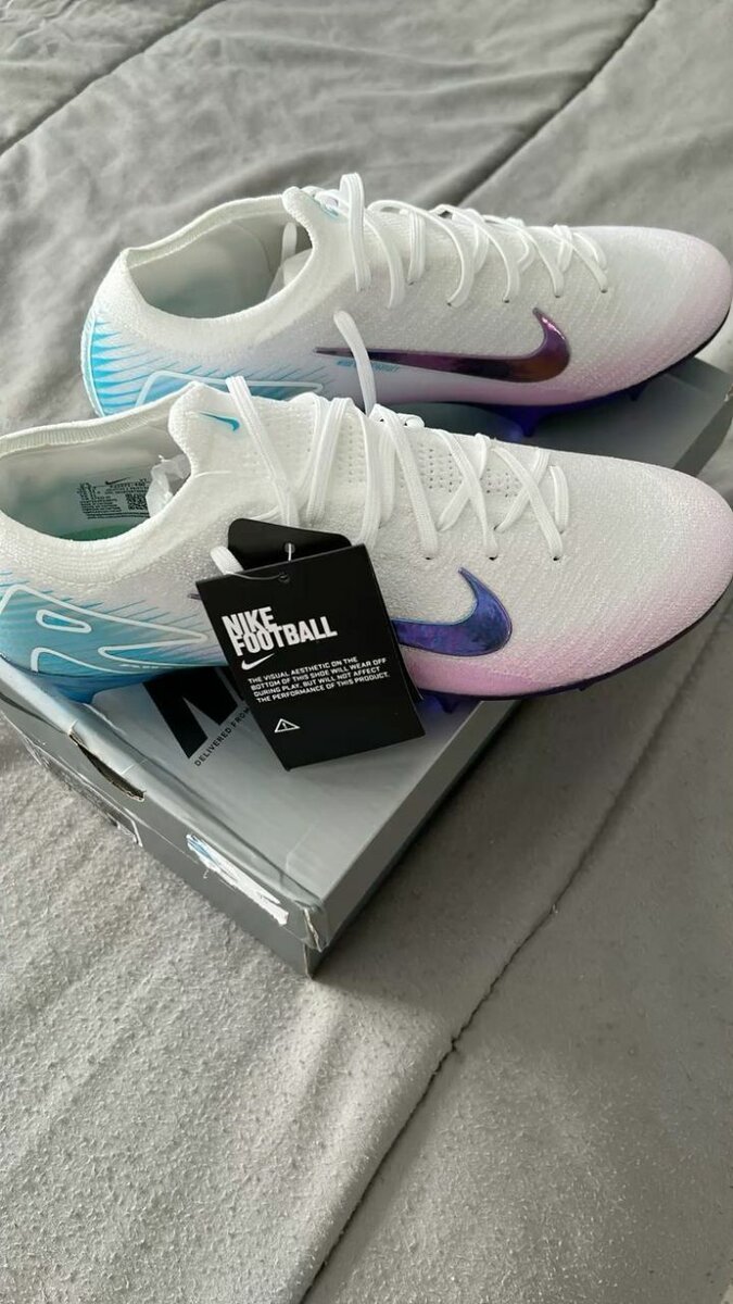 Chaussures de football Nike pour homme