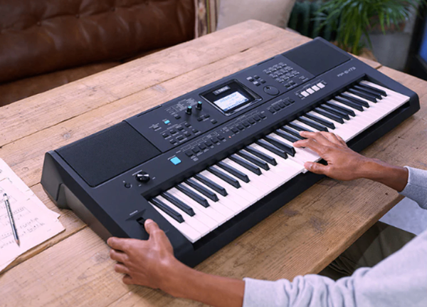 Clavier Yamaha PSR-E473