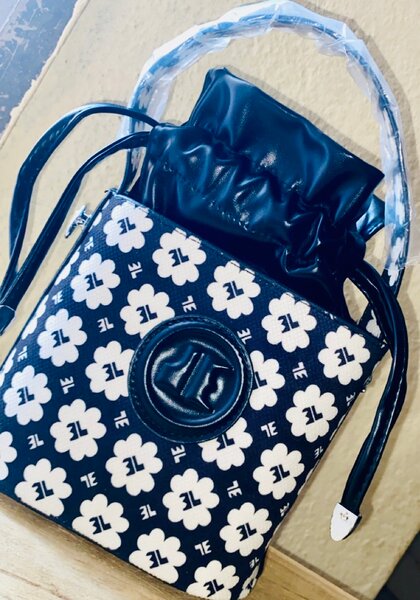 Sac bandoulière floral chic