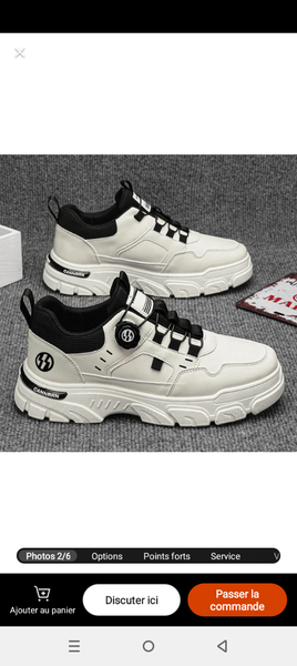 Chaussures de sport blanches épaisses