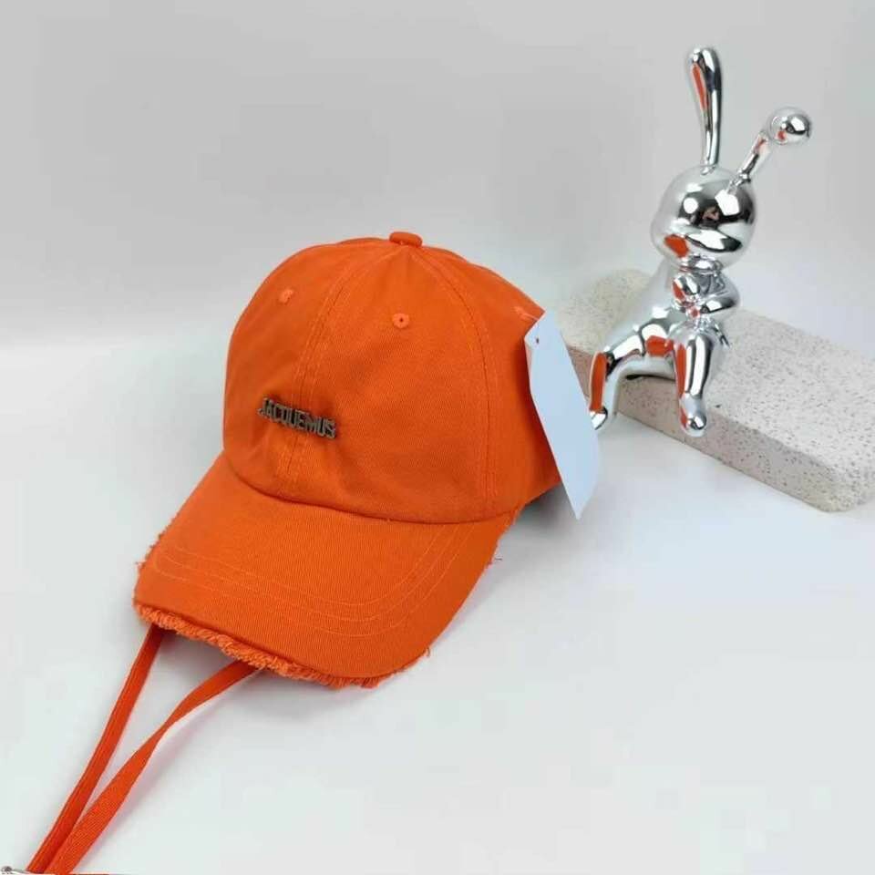 casquettes JACQUEMUS