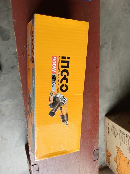 900w 4.5" Ingco Angle Grinder