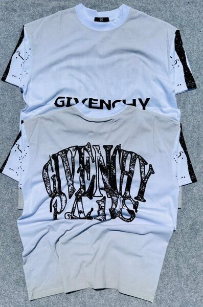 T-shirts et Pulls Unisexes Tendances