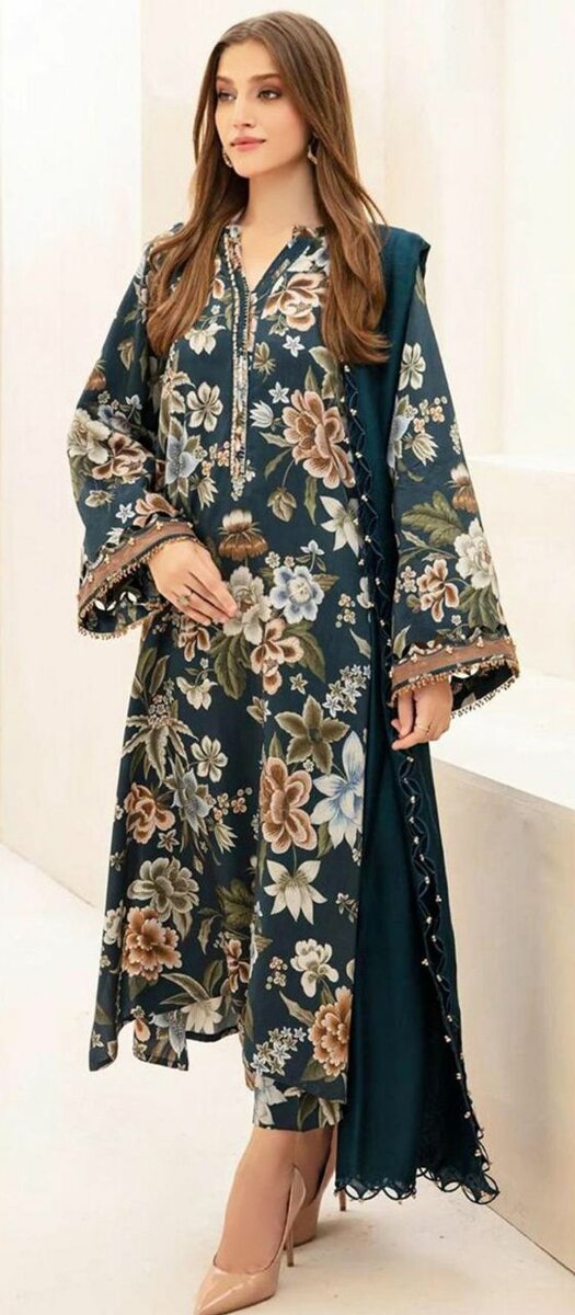 Digital printed lawn 3 pc DC FREE