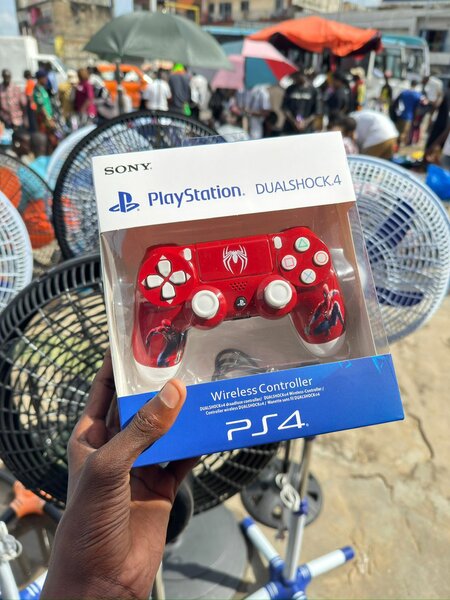 Manette PS4 Spider-Man