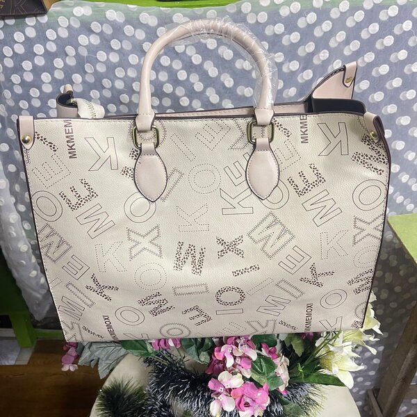 Sac cabas élégant féminin