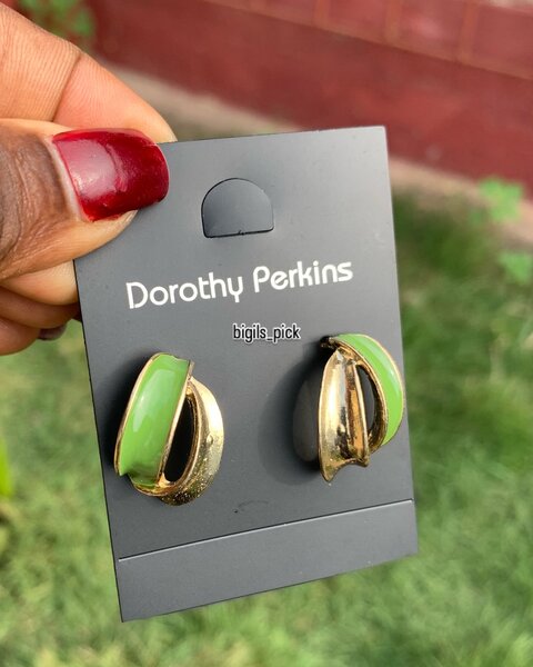 Earring