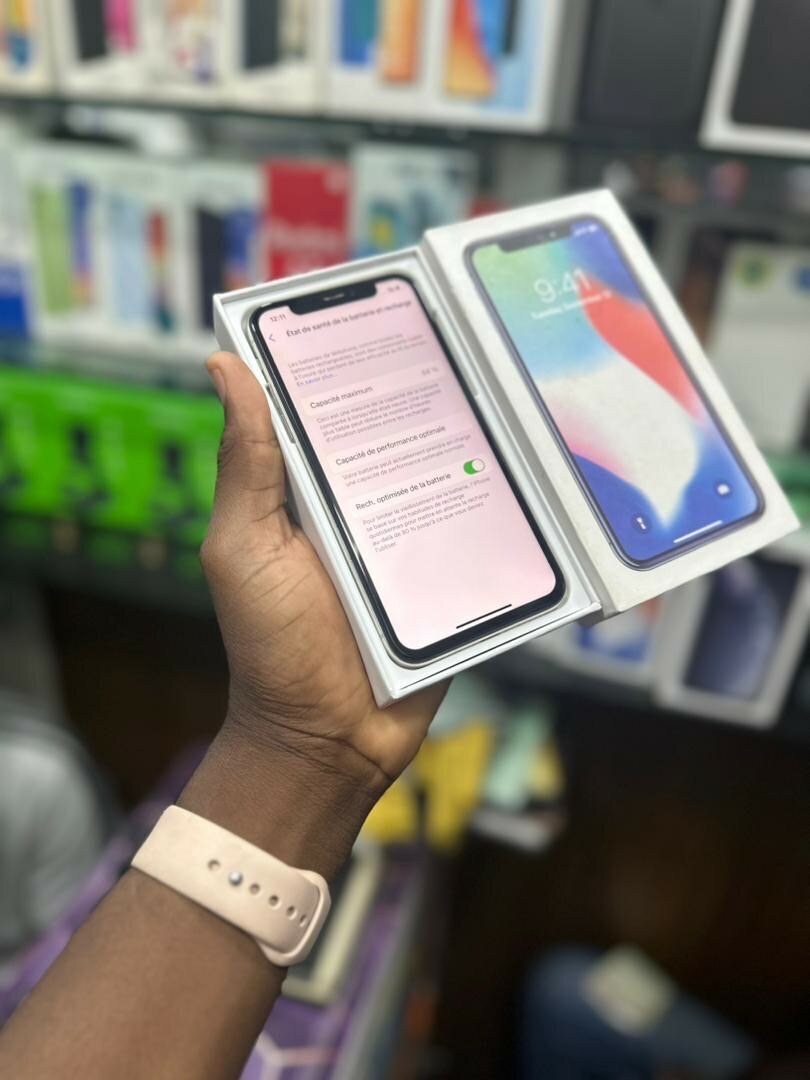 iPhone X 64g très propre