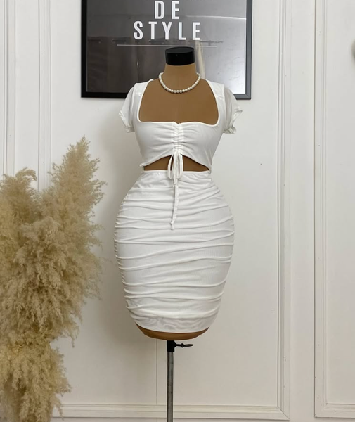 SWEET GIRL PLT MESH DRESS. STRETCHY.