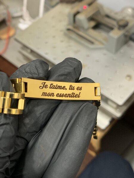 Bracelet personnalisé gravé