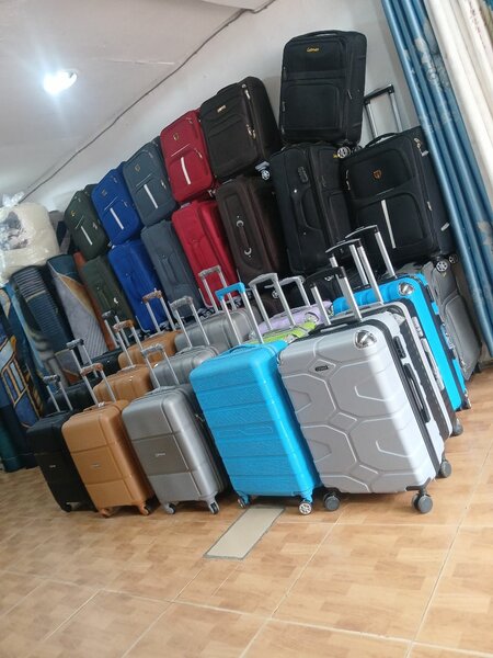Valises rigides polyvalentes