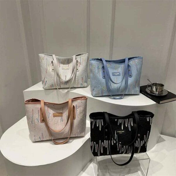 Sac fourre-tout élégant