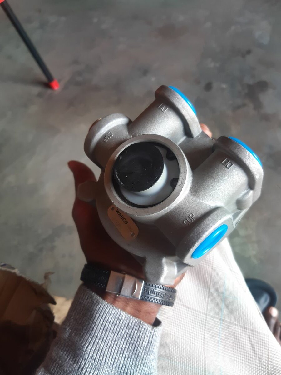 Korea trucks valve