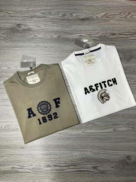 T-shirts Abercrombie & Fitch