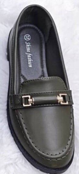 belles chaussures pour femmes