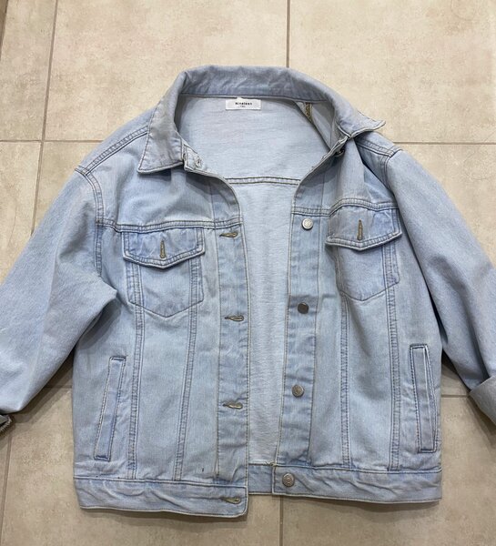 Джинсовая куртка