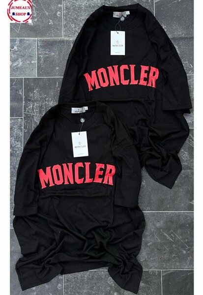 T-shirt noire Moncler