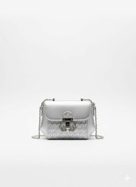 Sac à main en cuir argenté