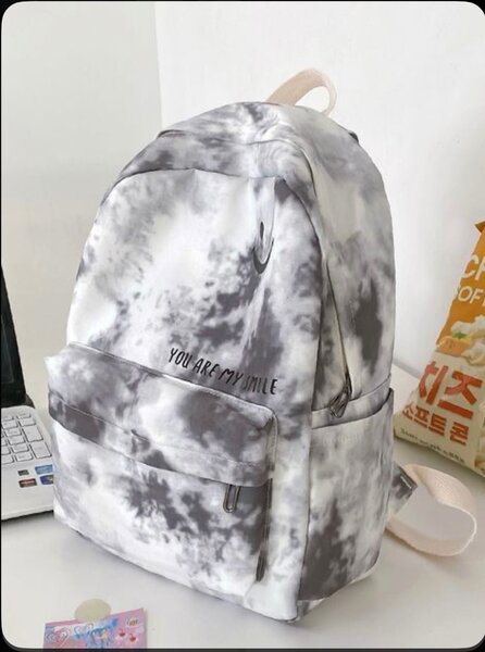 Sac à dos tie-dye tendance
