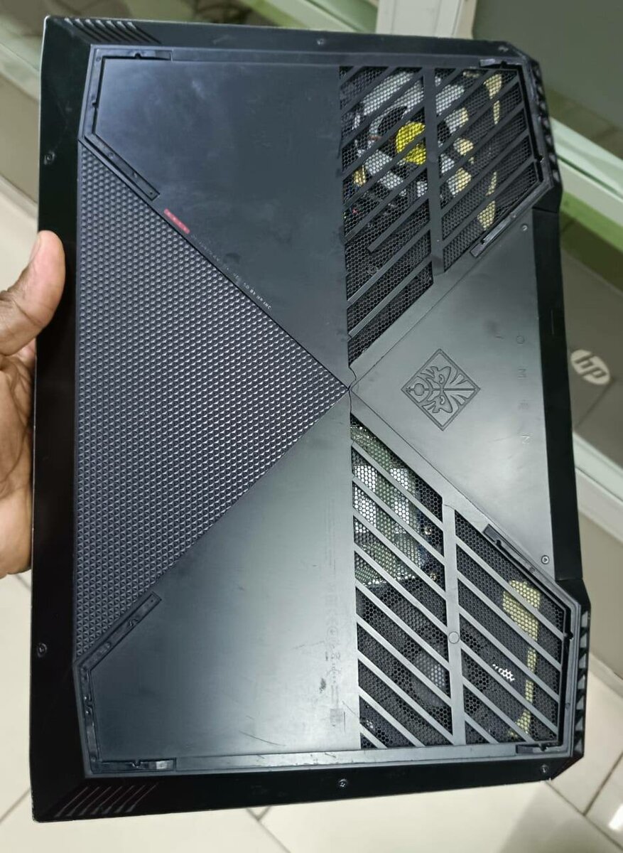 HP OMEN GAMER