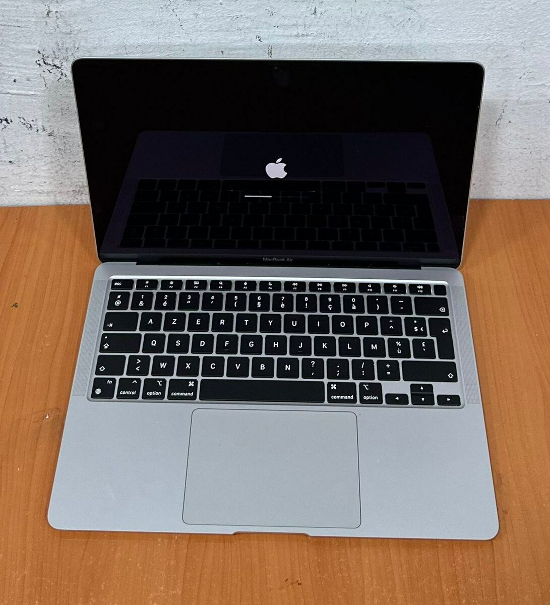 MACBOOK AIR RETINA M1 2020