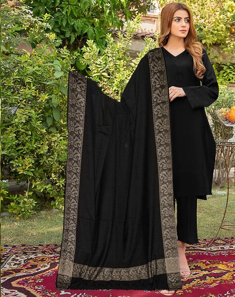 Winter diamond shawl