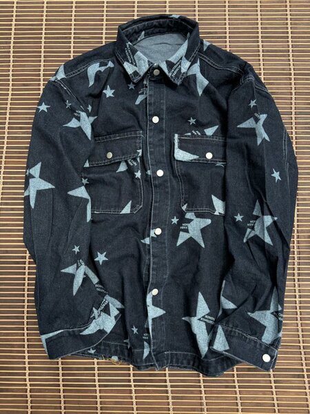 Chemise en denim imprimée