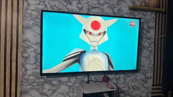 Télévision 43 pouces