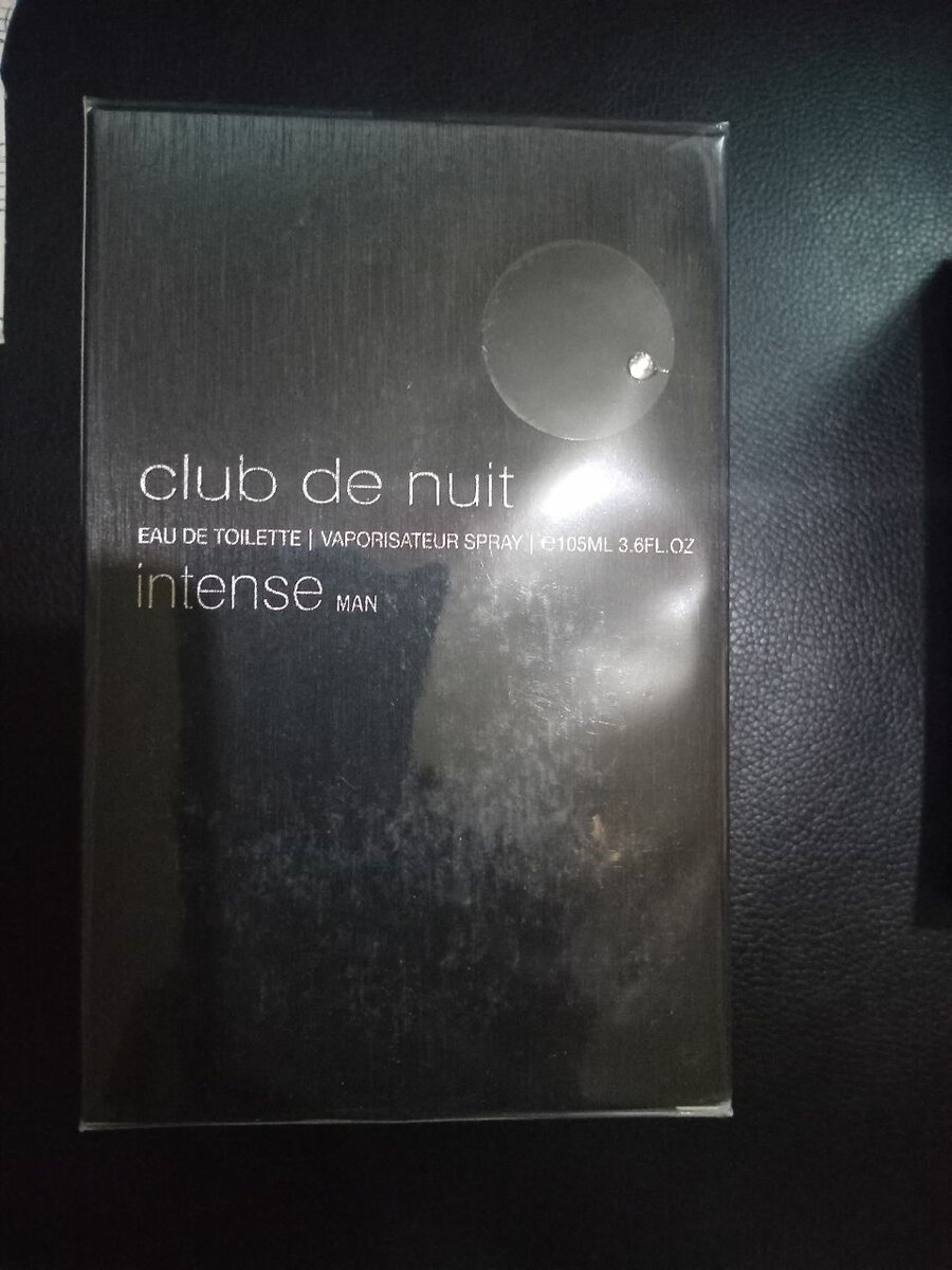 Club de nuit intense man