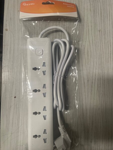 Multiprise électrique 4 prises