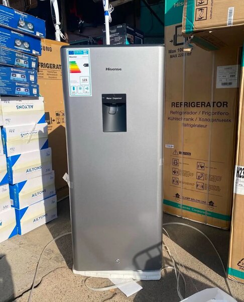 HISENSE REFRIGERATOR